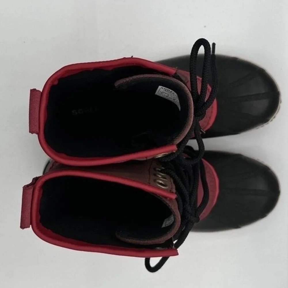 Sorel Waterproof Duck Boots Burgundy Black Lace Up Winter Snow 11 Gorpcore 13-01